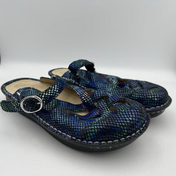 Alegria 'Freesia' Iridescent Blue Leather Clog Mules Women's Sz 39 - 8.5-9 US - Picture 1 of 10